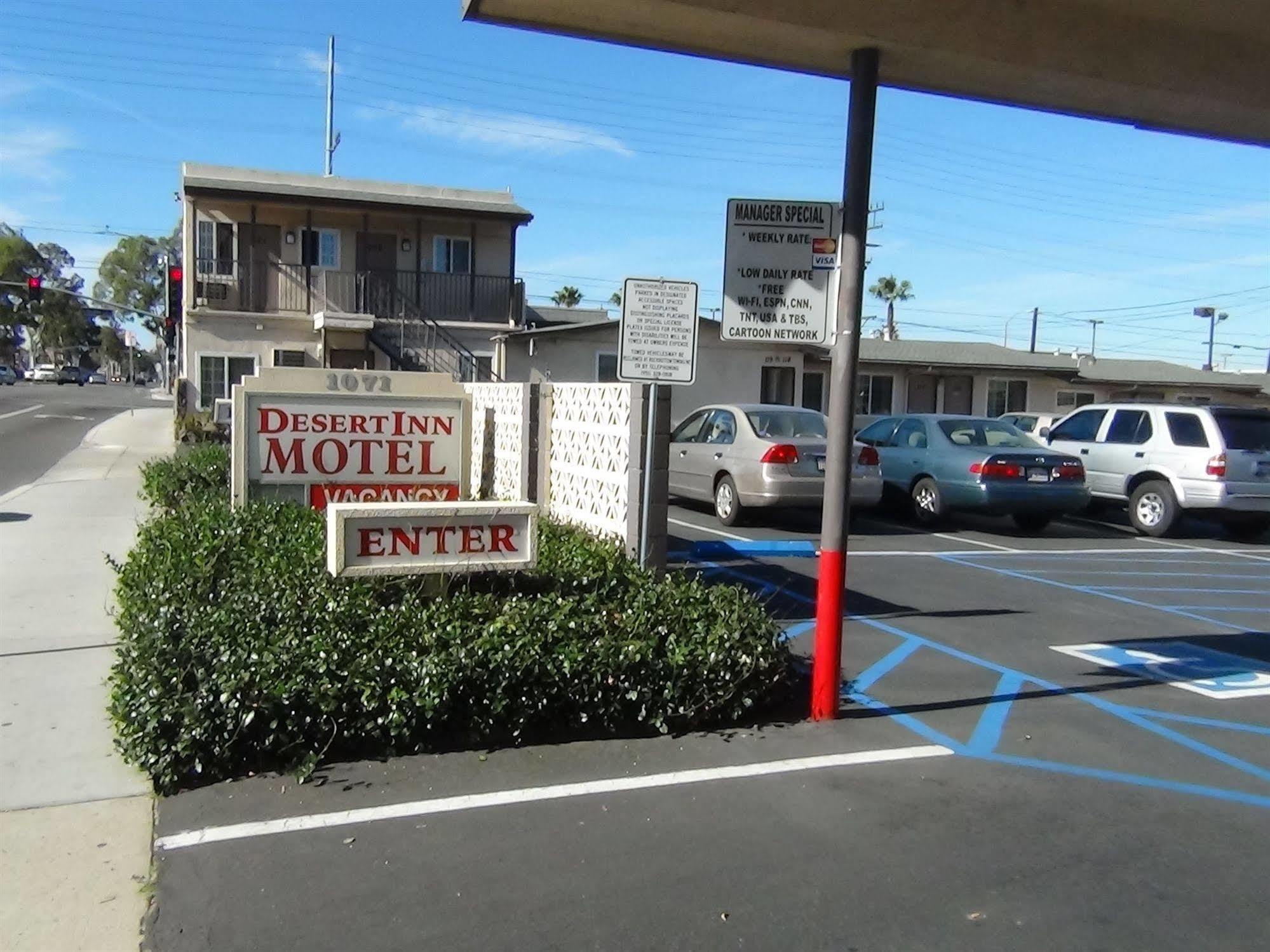 Desert Inn Motel Corona Exterior foto